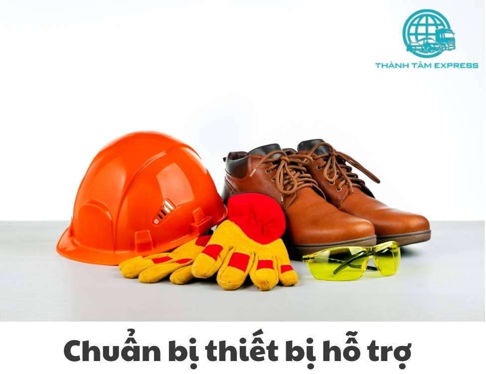 chuyển tủ lạnh lên tầng cao