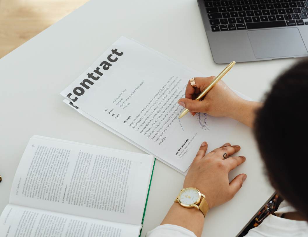 Thương lượng và chính thức thuê trọ