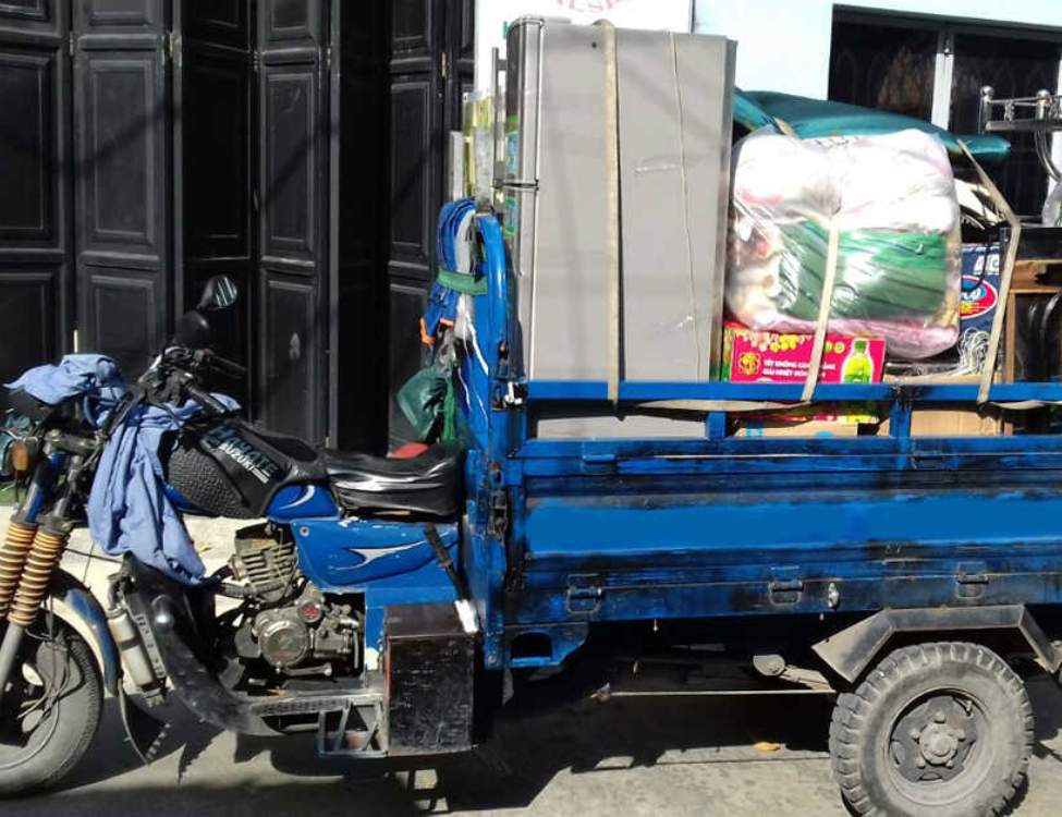 xe ba gác chuyển phòng trọ