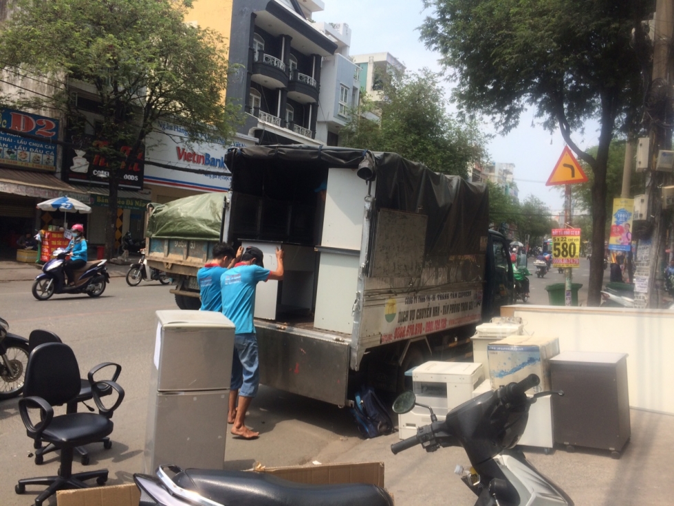 Dịch vụ chuyển nhà trọn gói TPHCM tại Thành Tâm Express
