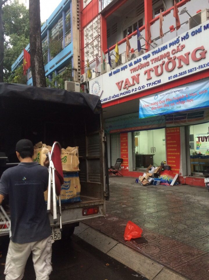 Dịch vụ taxi tải chuyển nhà TPHCM tại Thành Tâm Express đang cung cấp thực hiện cho khách hàng